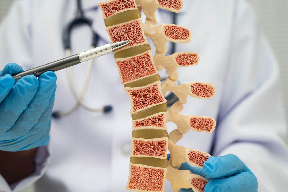 pain doctor explaining stuff